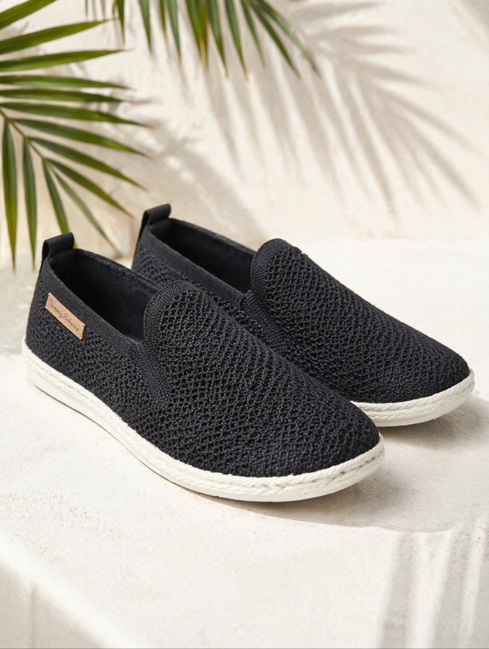 Tommy Bahama Sunset Slip On Sneakers Women’s 8.5 Black Knit Comfort Casual Shoes